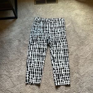 Lior Black and White capri pants